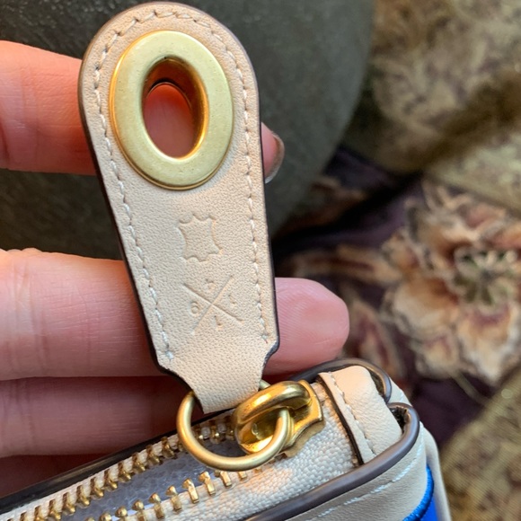 Authentic Coach 1941 Glovetanned leather X wesselmann turnlock zip Lg wristlet - Picture 7 of 15